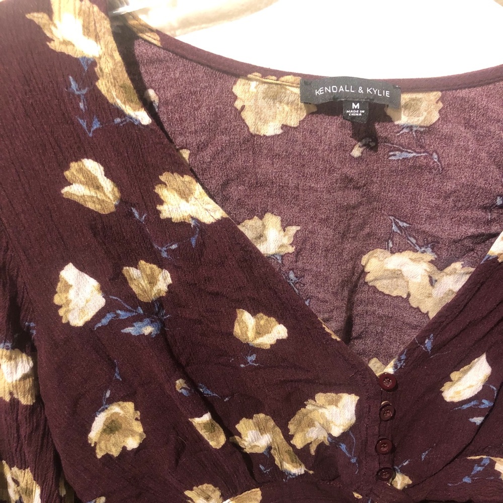 K&K Boho Maroon Floral Spring Tie Front Crop Top - Picture 5 of 8